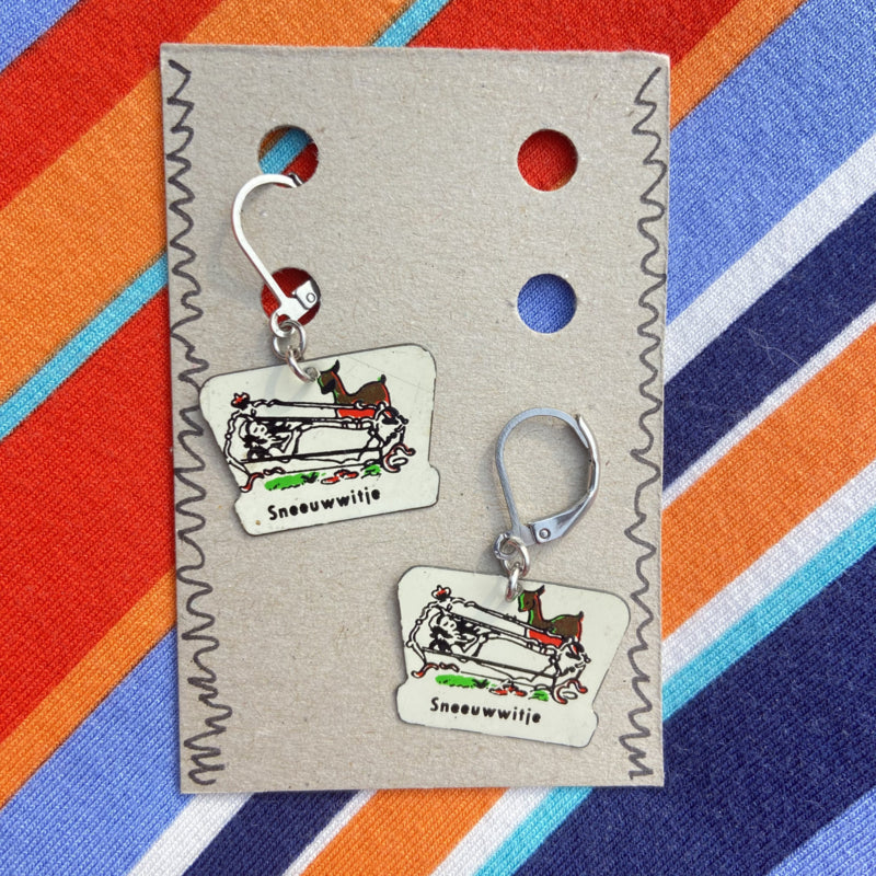 Vintage oorbellen sneeuwwitje