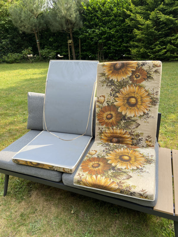 Vintage tuinstoel kussen zonnebloemen