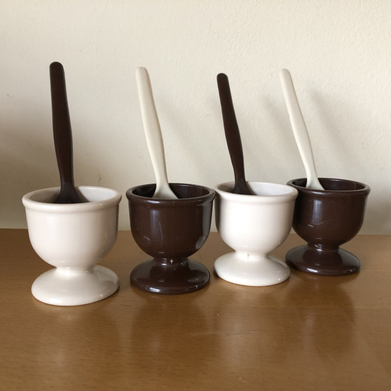 Vintage eierdopjes bruin creme