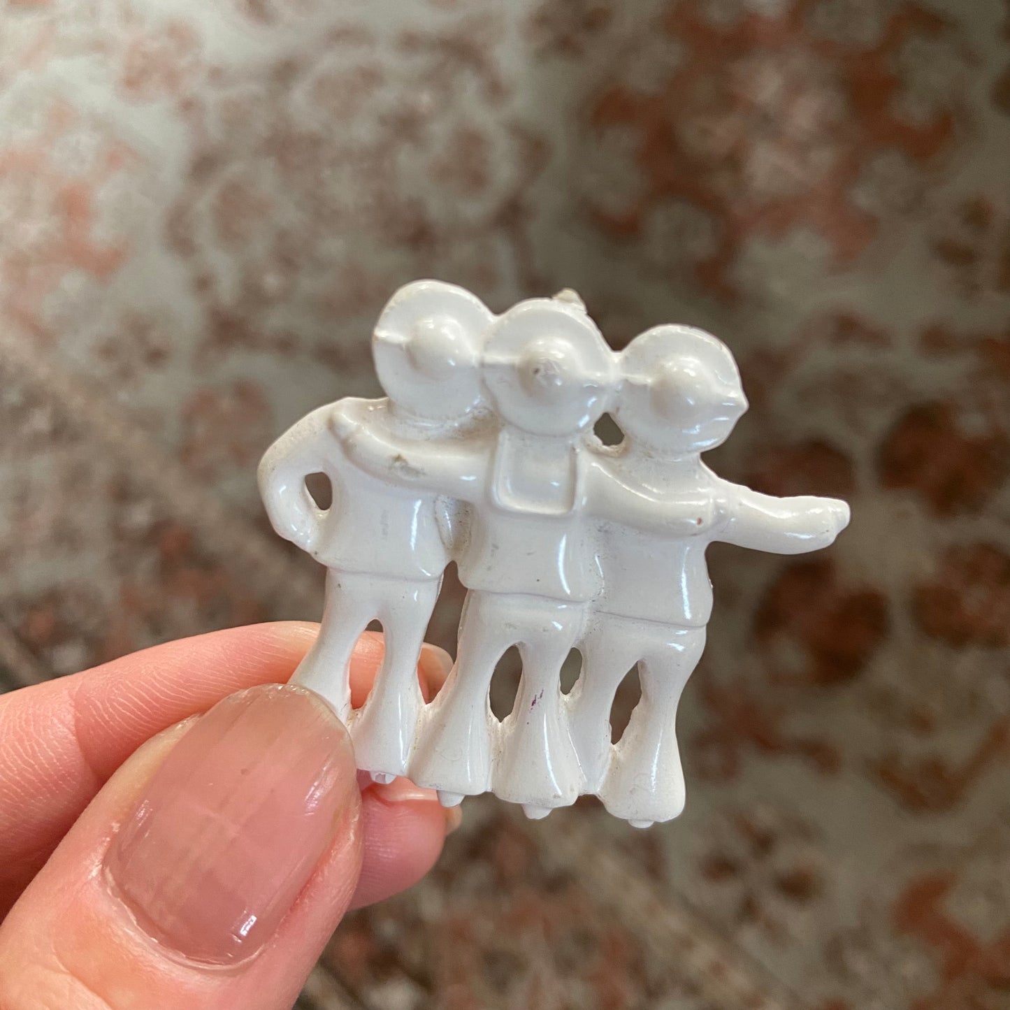 Vintage broche