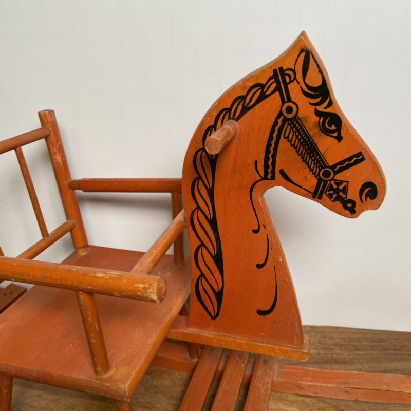 Vintage hobbelpaard voor pop!