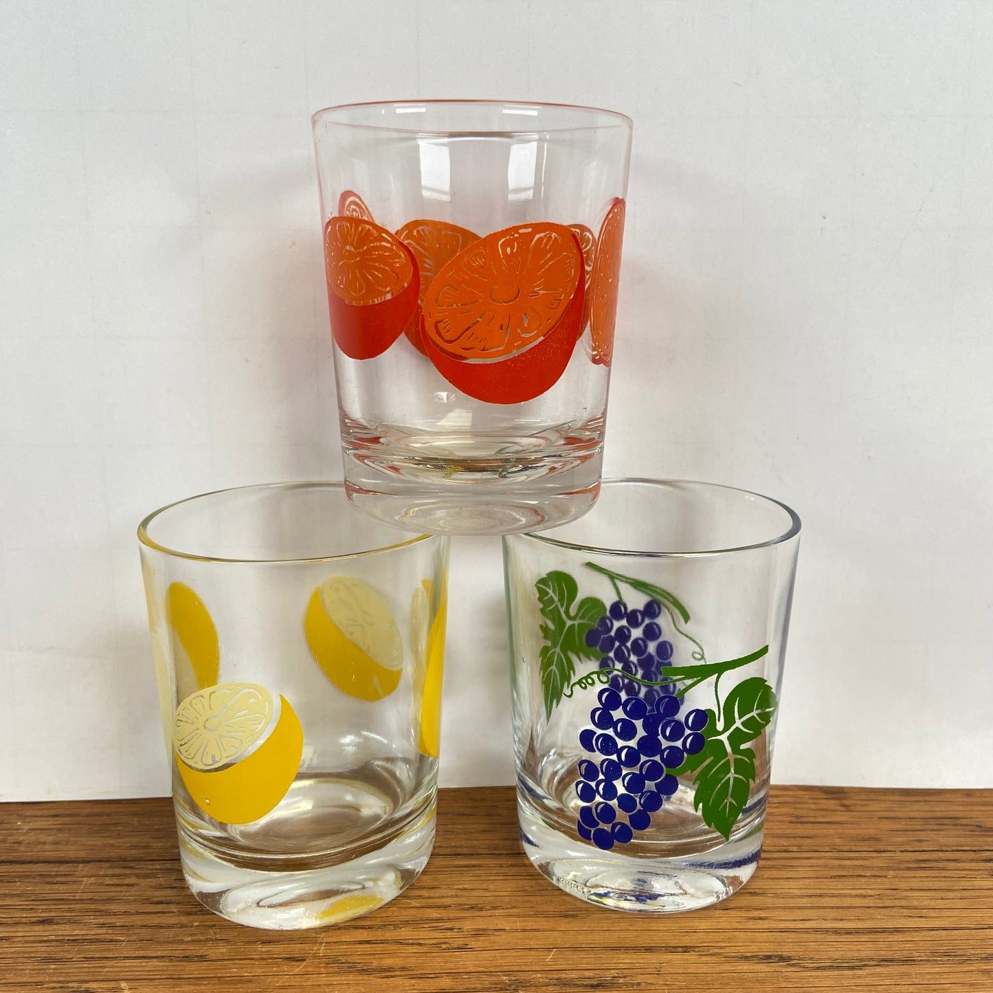 3 kleine vintage fruitglaasjes
