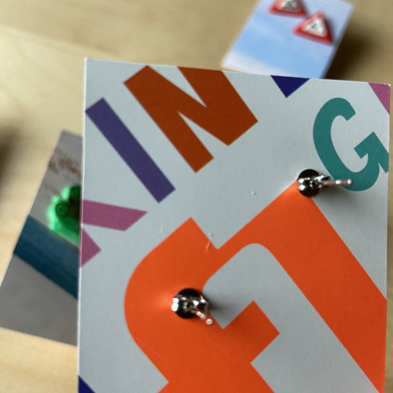 Vintage oorbellen groene auto