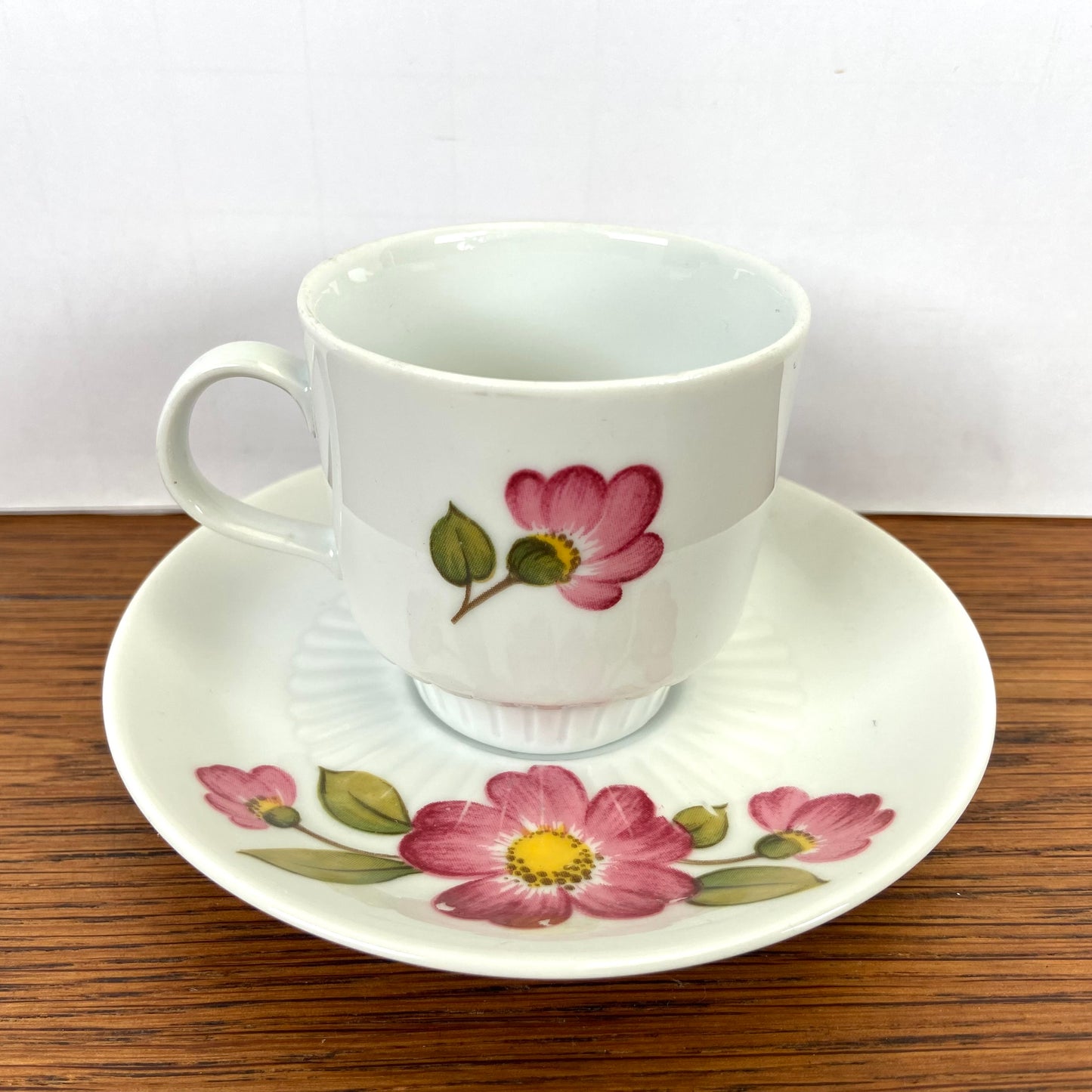 Vintage kop & schotel roze bloem