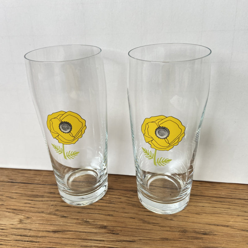 Bierglazen gele bloem