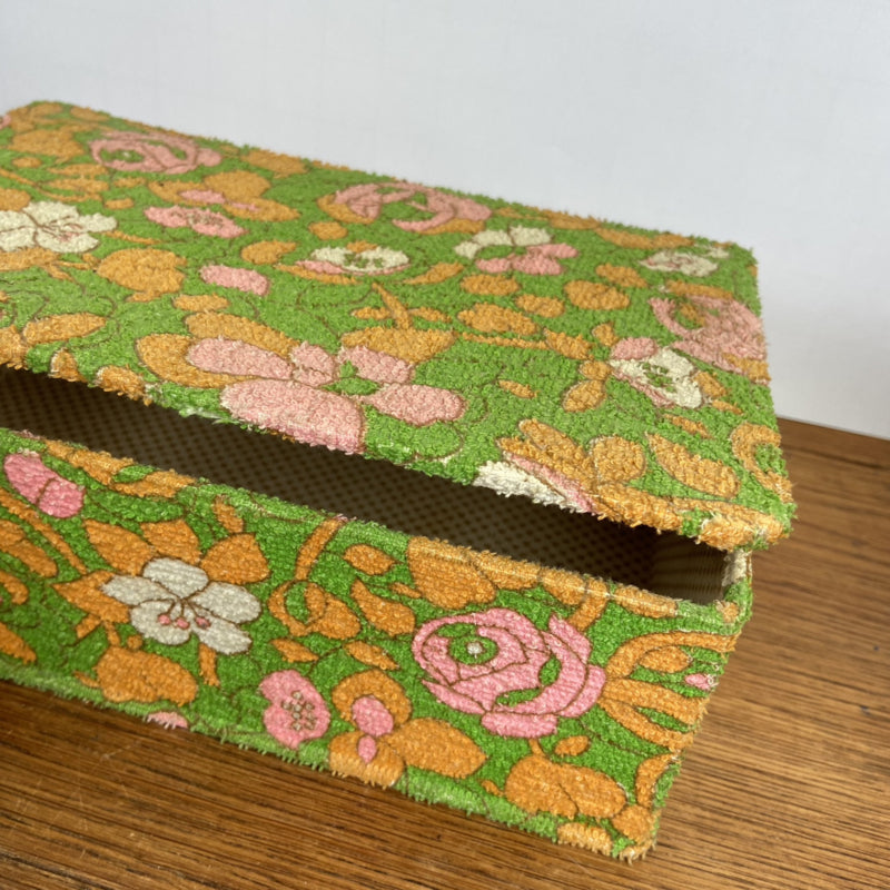 houten doosje met vintage bekleding