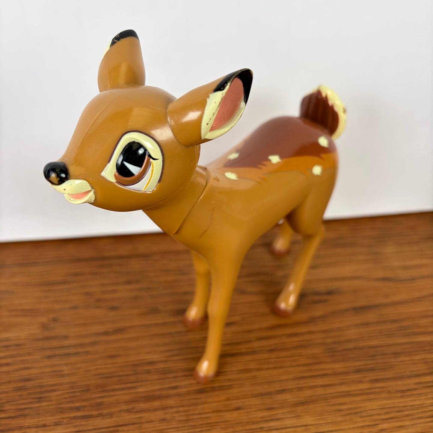 Kunststof Bambi beeldje