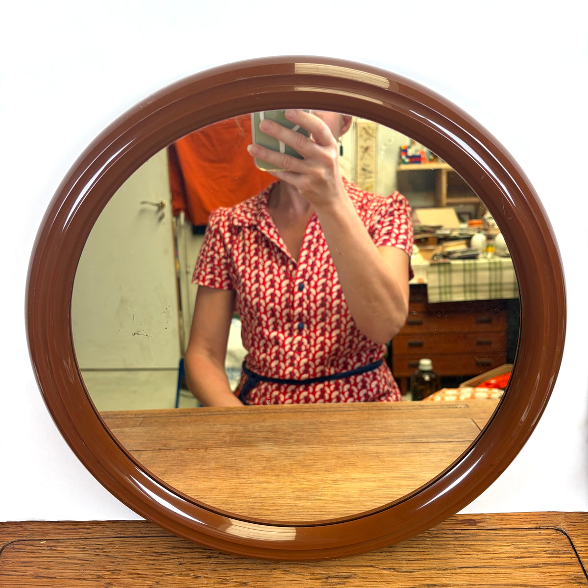 Vintage ronde spiegel bruin kunststof