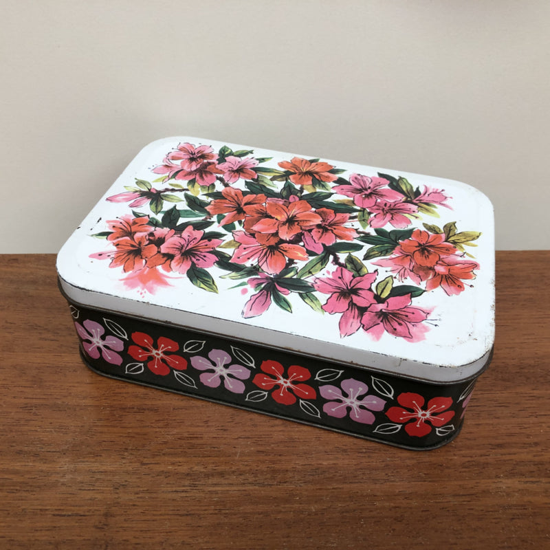 Vintage rechthoekig bloemen blik