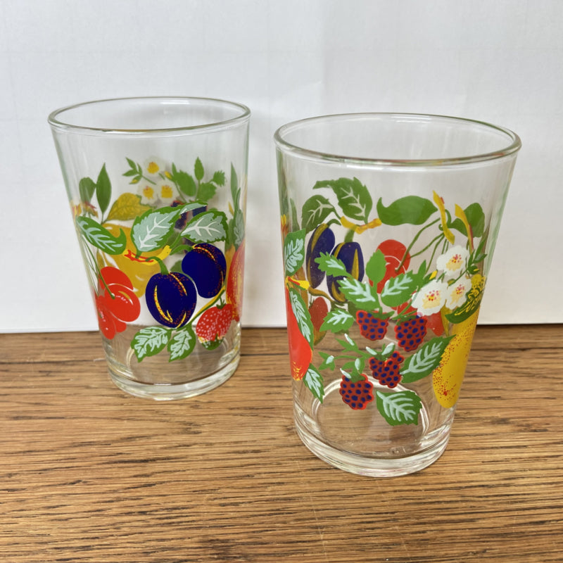 Set van 2 vintage fruitglazen