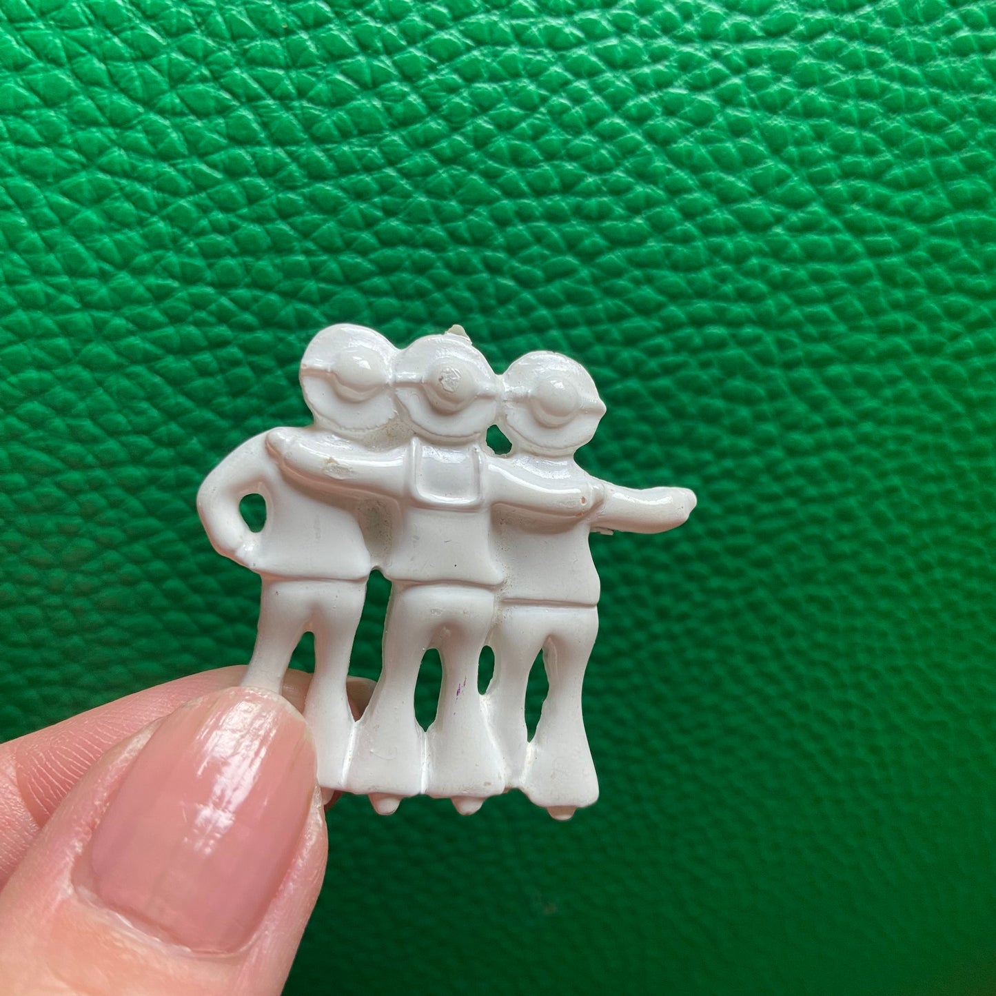 Vintage broche