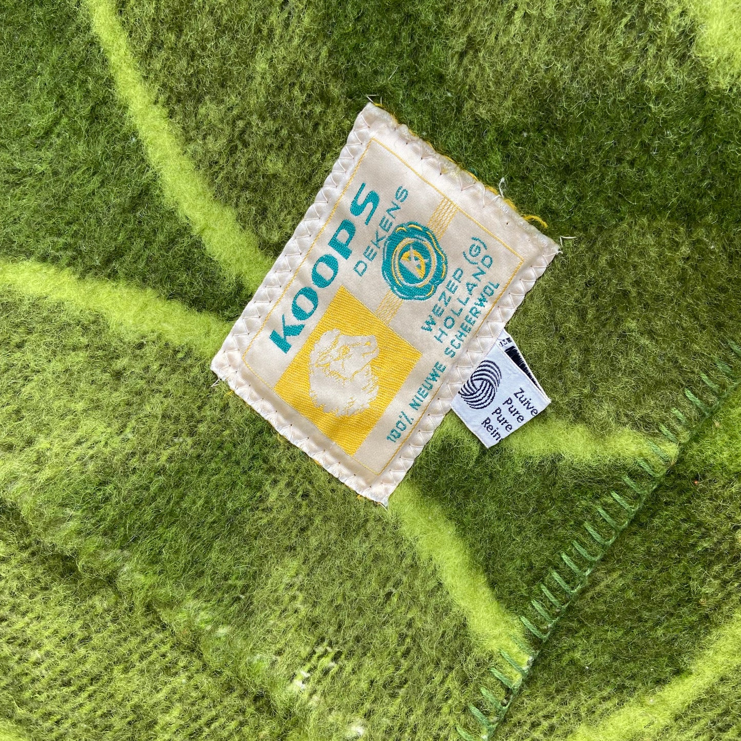 Vintage groene wollen deken