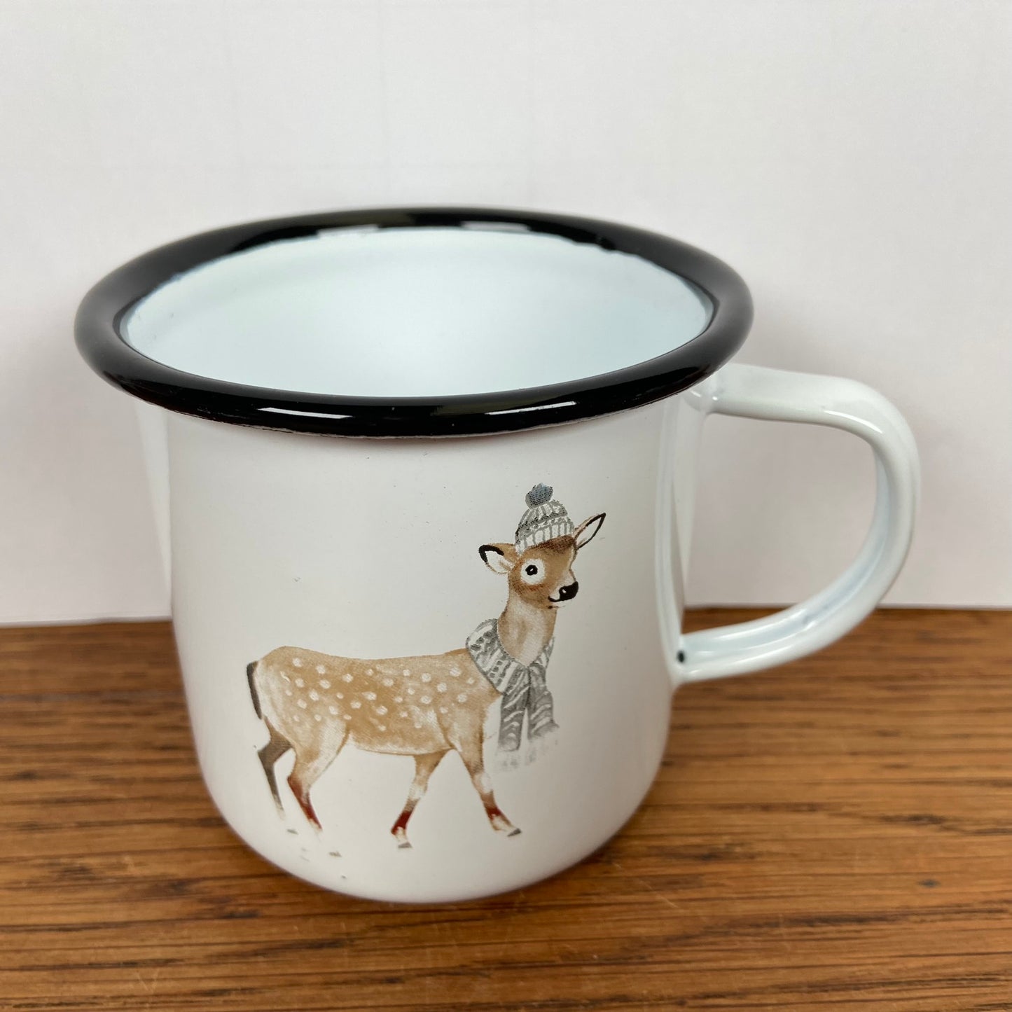 Emaille beker met winter hertje
