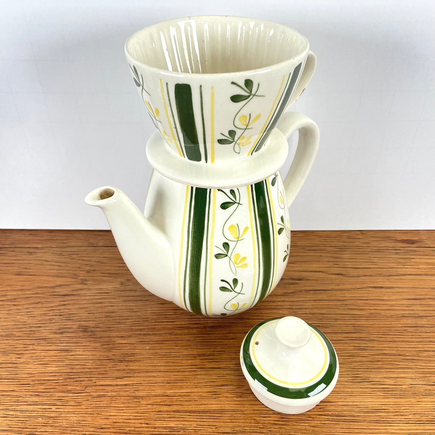 Vintage koffiepotje met filter