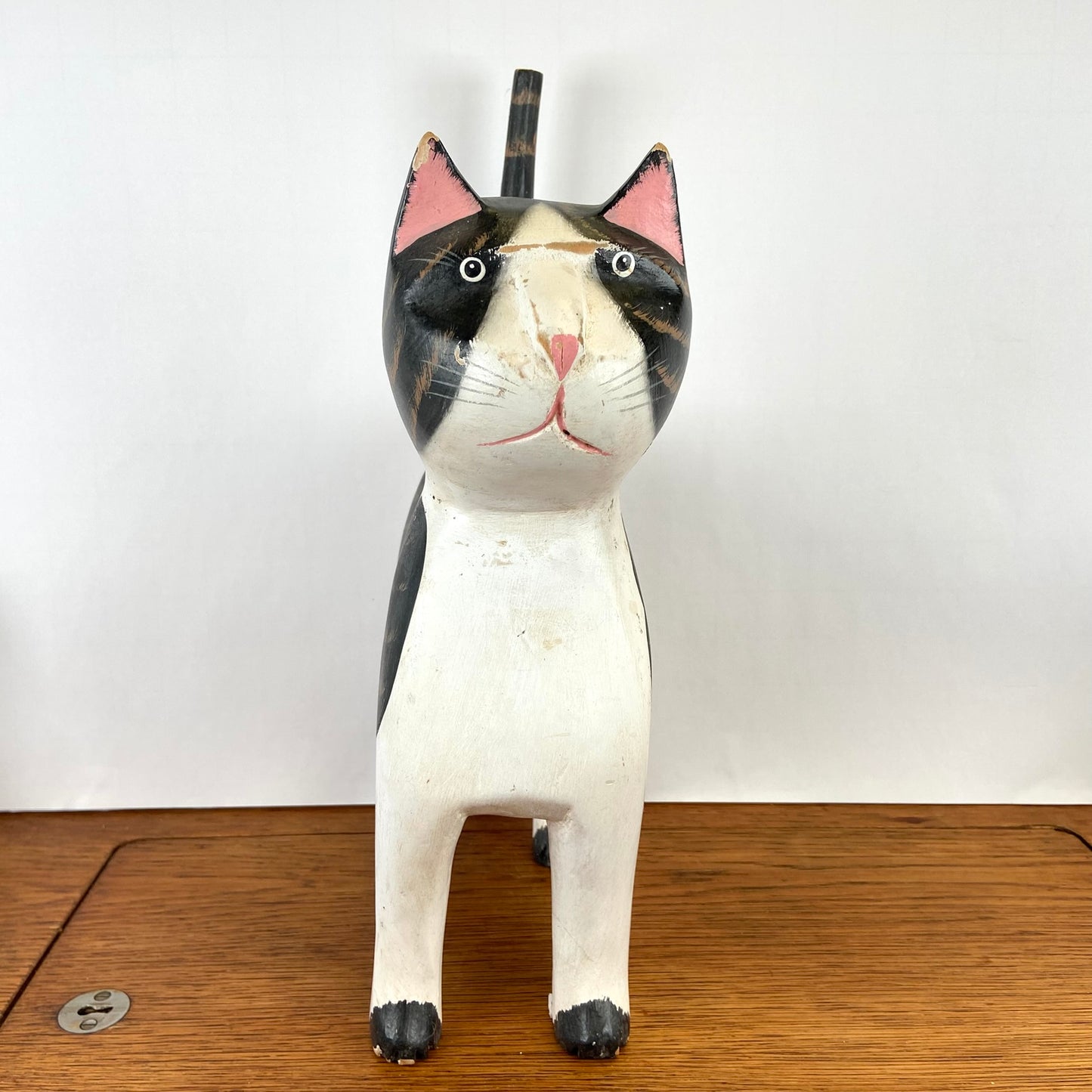 Grote houten kat