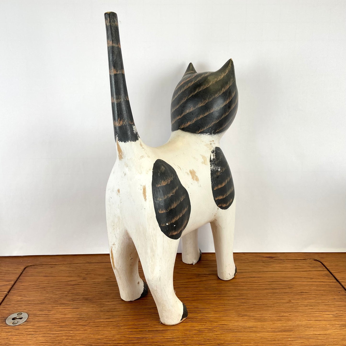 Grote houten kat