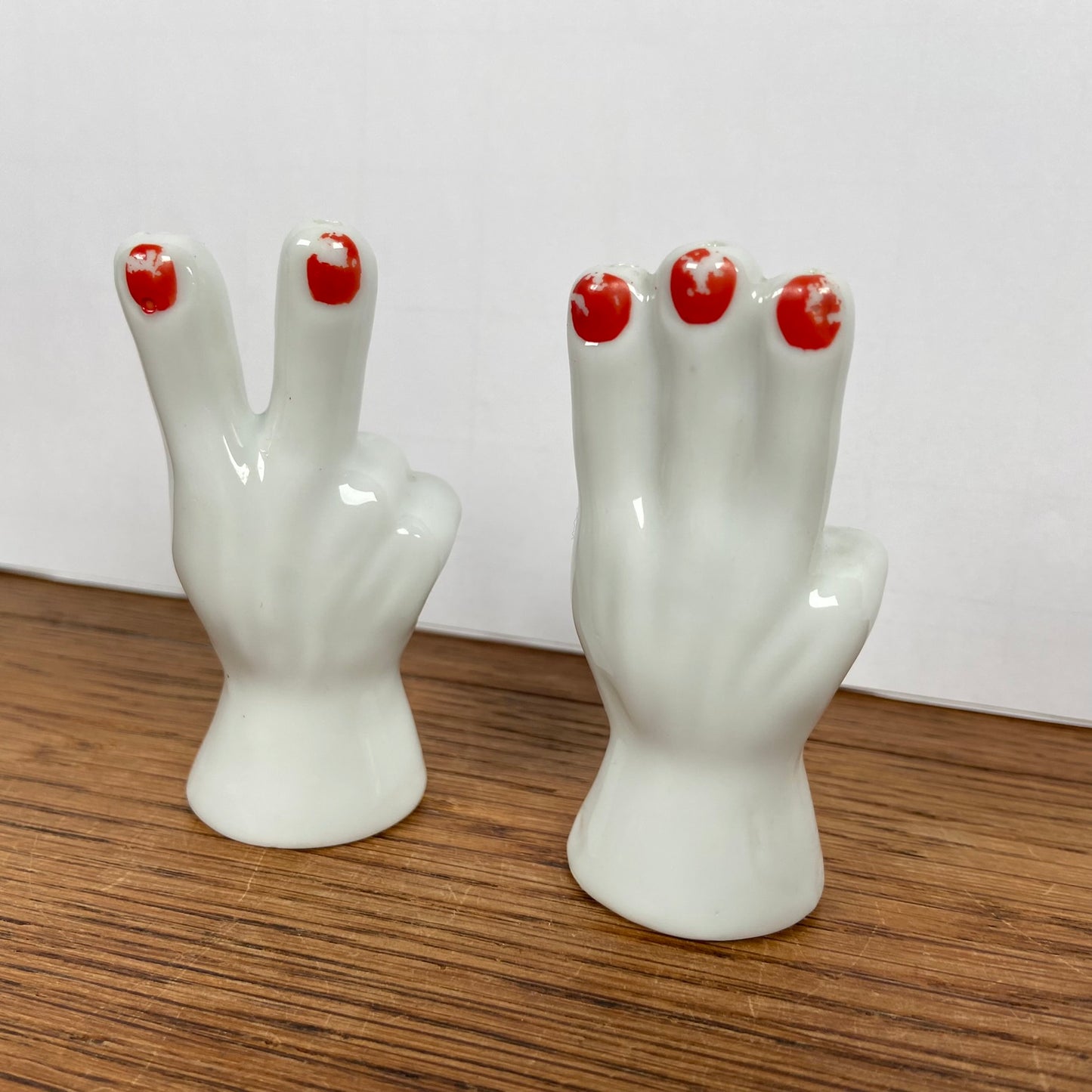 Peper- en zoutstel handjes