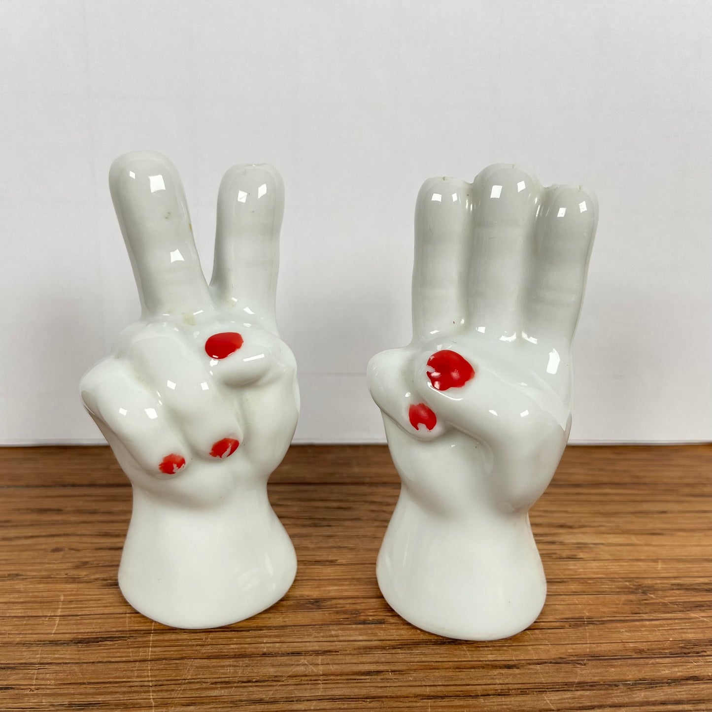 Peper- en zoutstel handjes