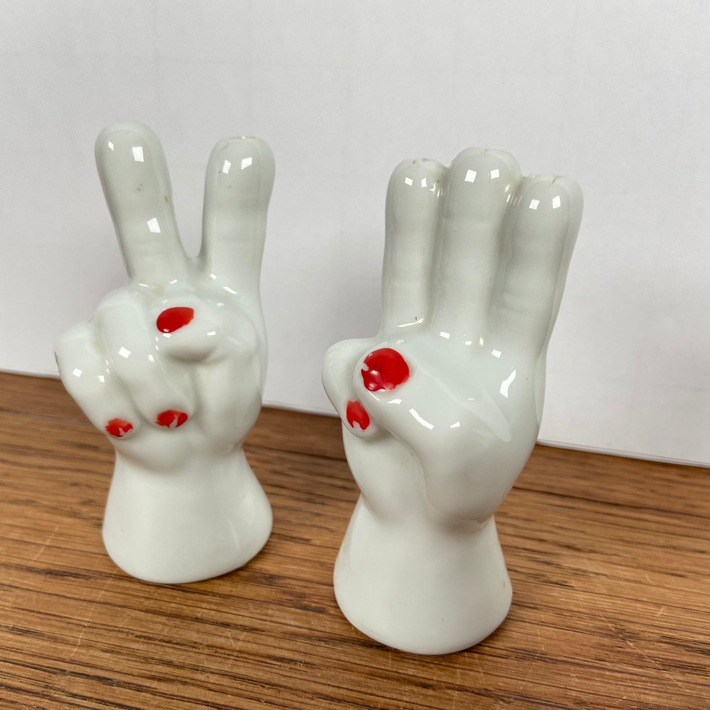 Peper- en zoutstel handjes