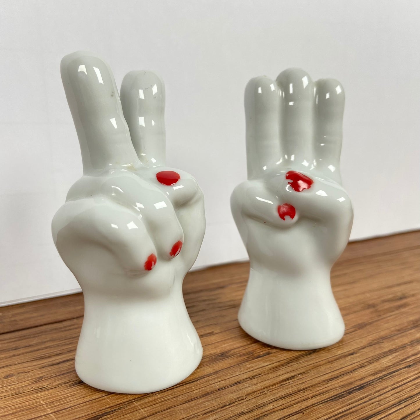 Peper- en zoutstel handjes