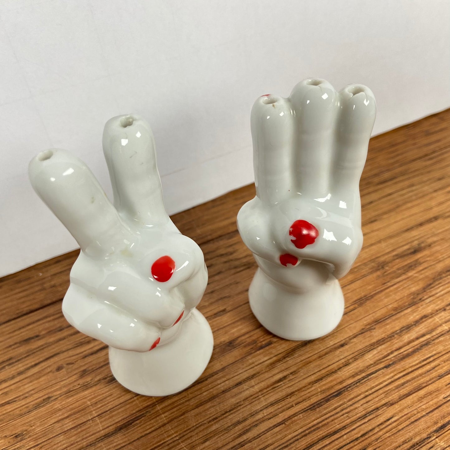 Peper- en zoutstel handjes