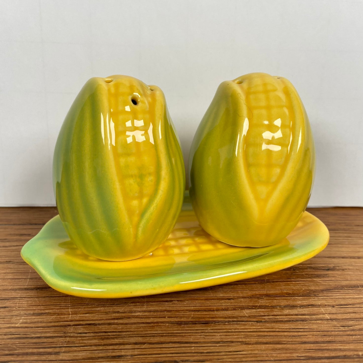 Peper en zoutstel maiskolven