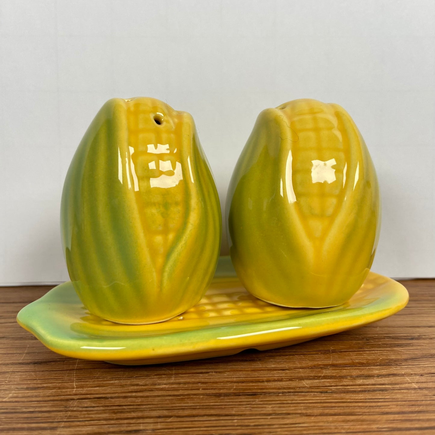 Peper en zoutstel maiskolven