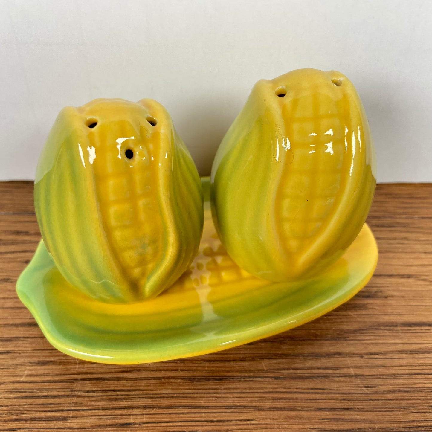 Peper en zoutstel maiskolven
