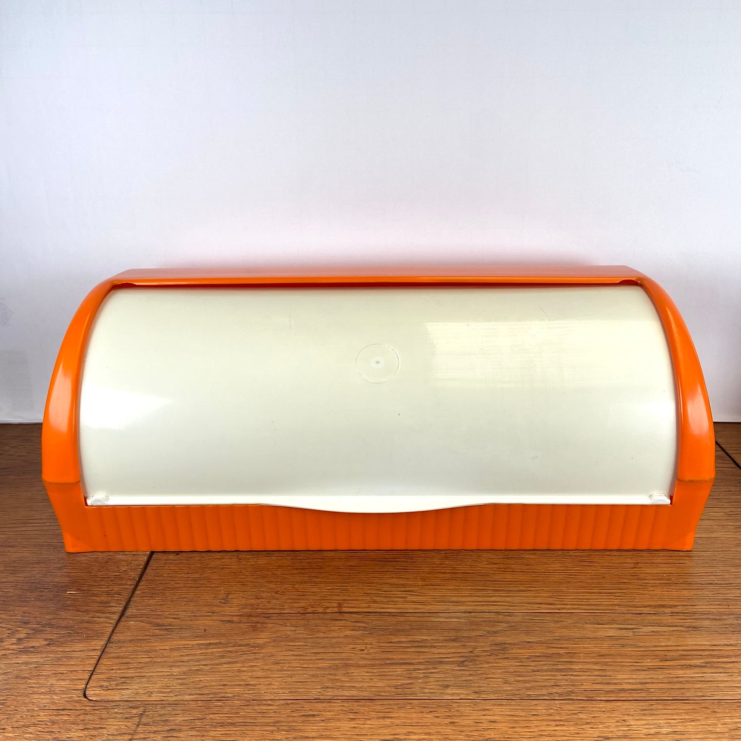 Vintage oranje broodtrommel