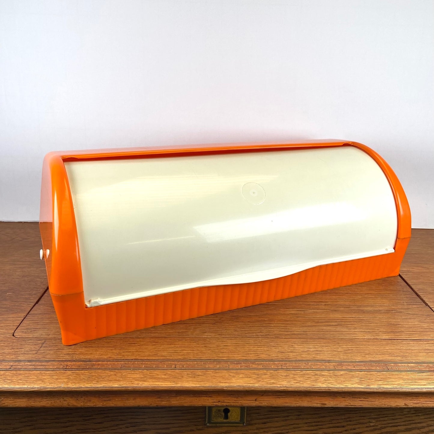 Vintage oranje broodtrommel