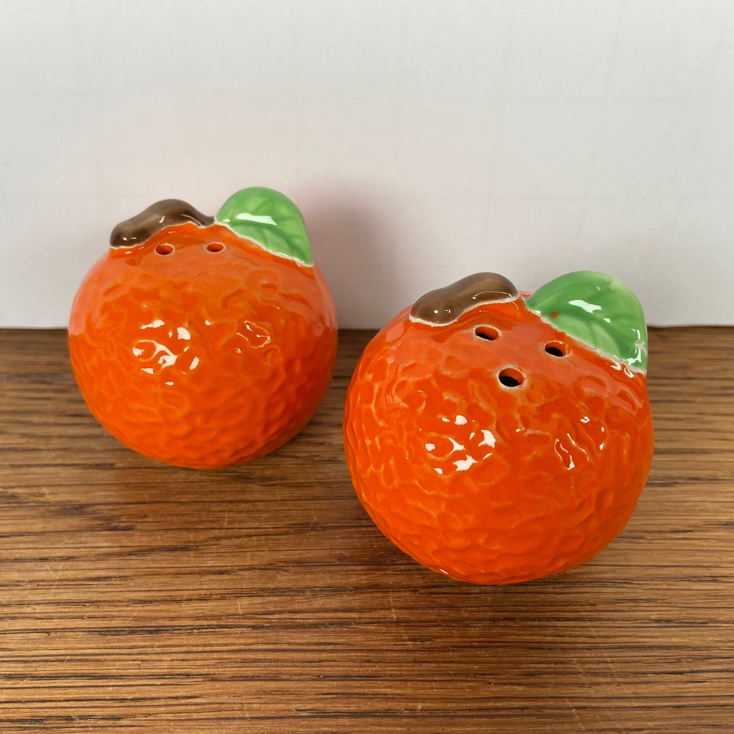 Peper en zoutstel sinaasappels