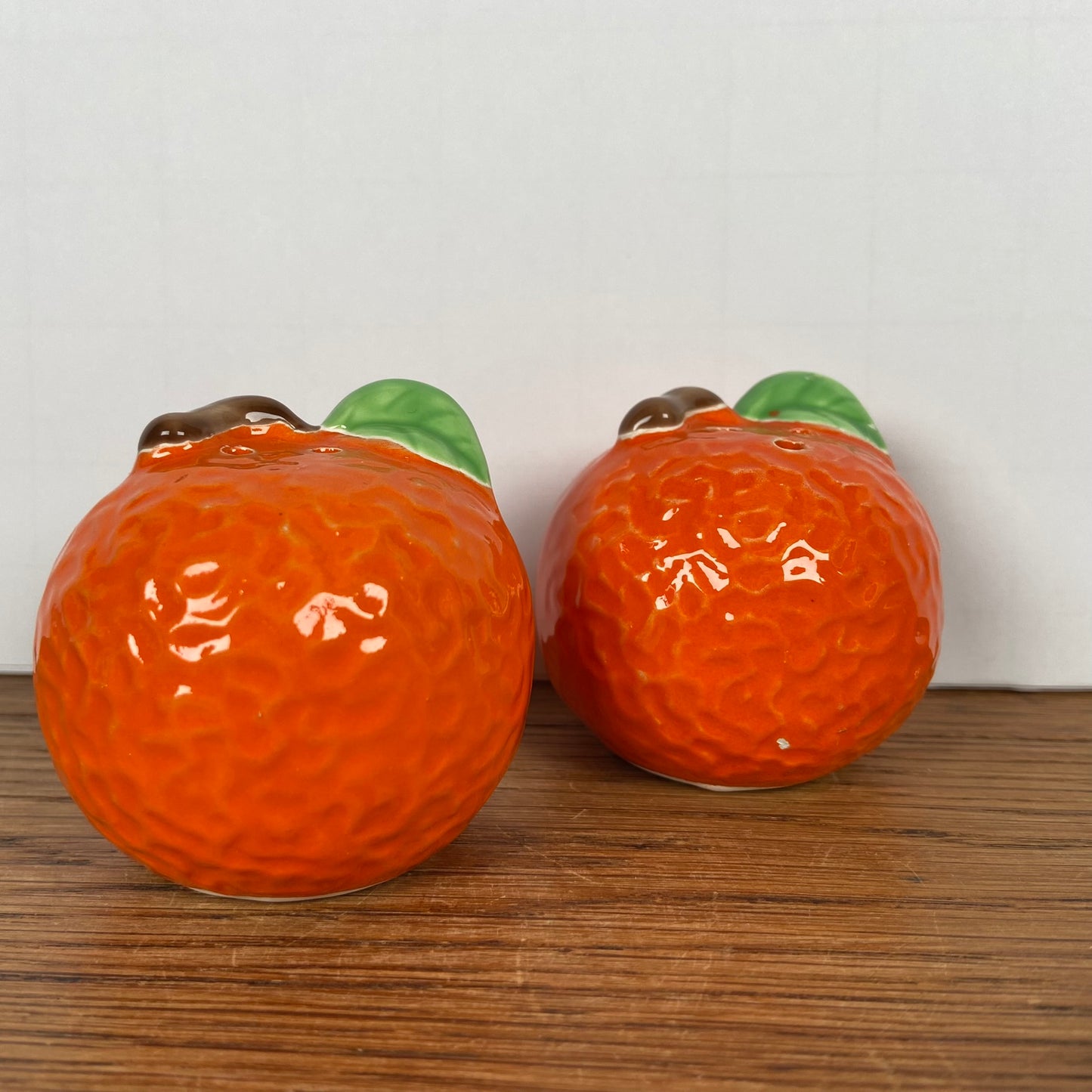 Peper en zoutstel sinaasappels