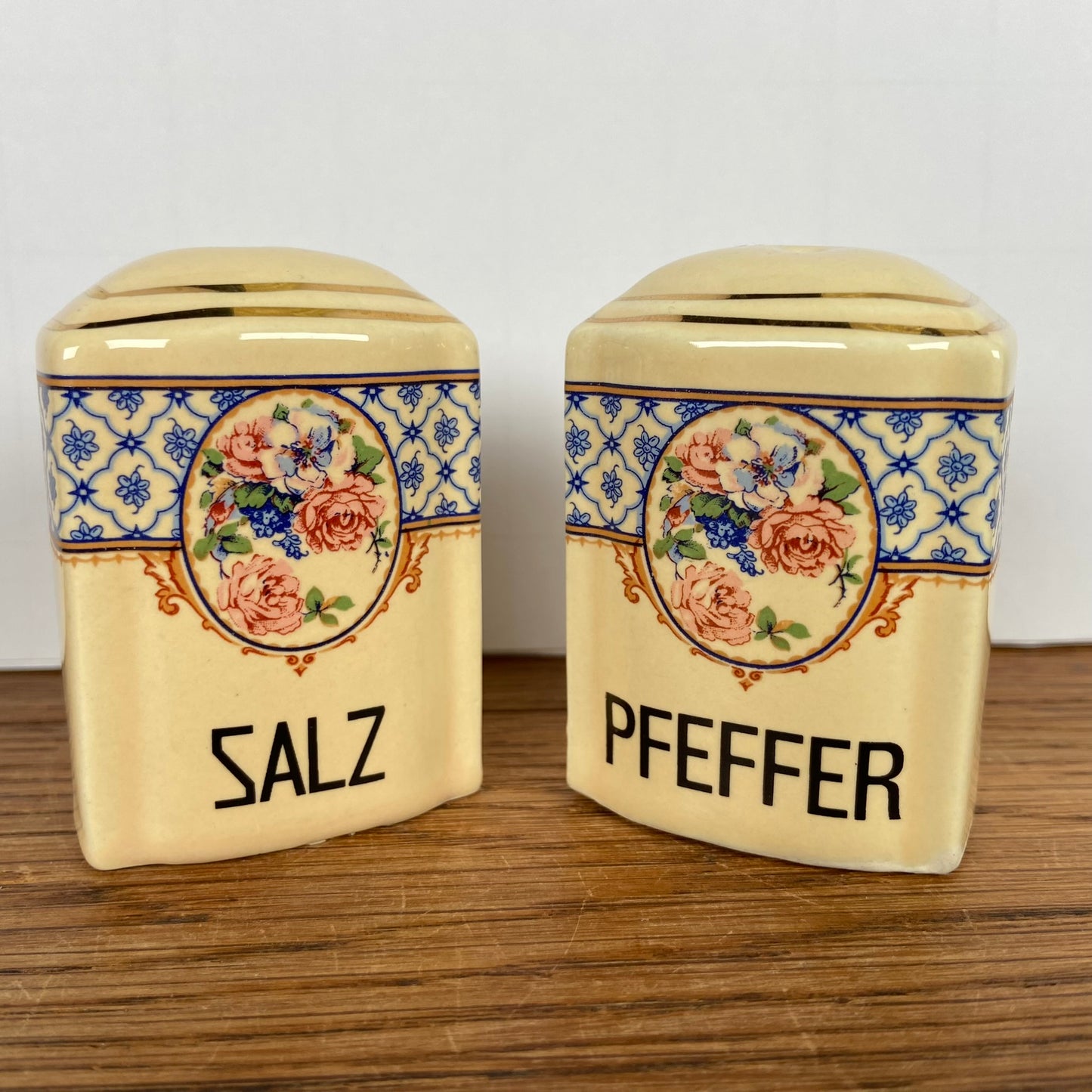 Vintage peper en zoutstel