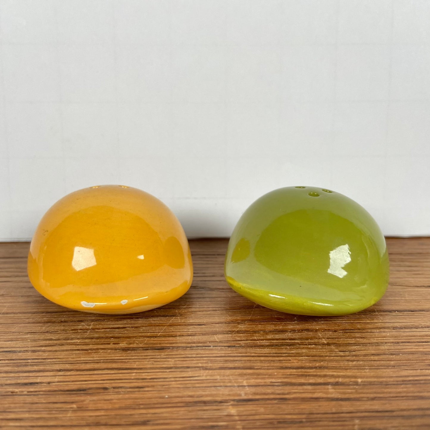 Peper en zoutstel petjes