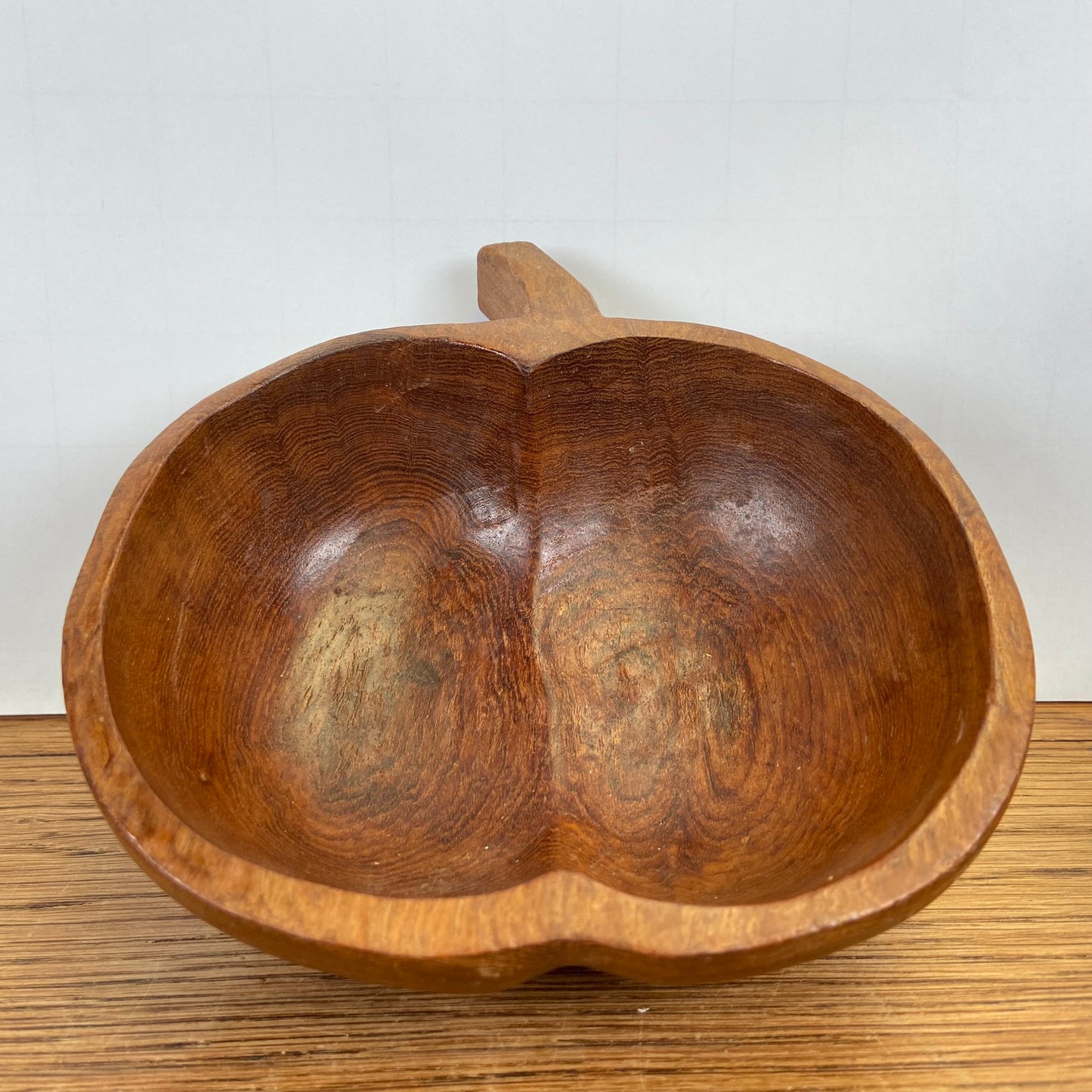 set van 2 houten appel schaaltjes 2