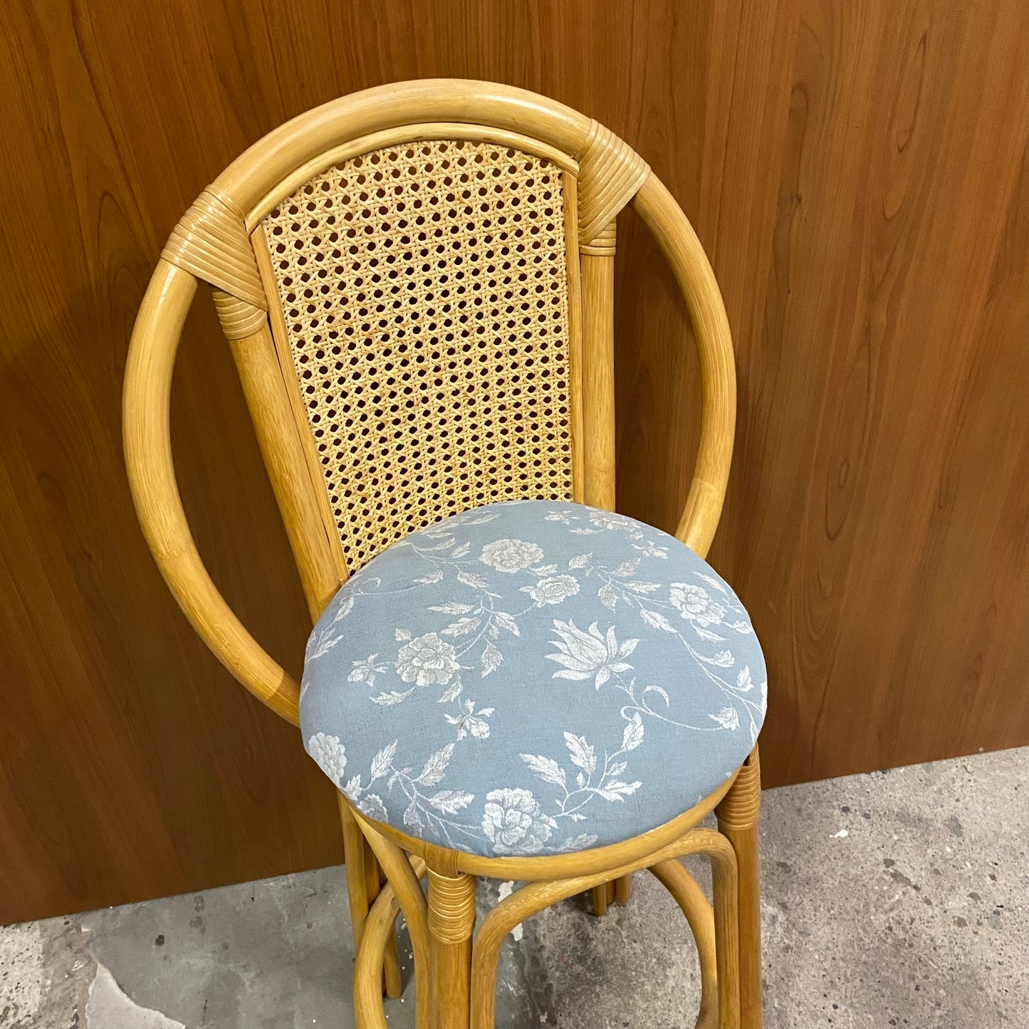 Vintage rotan barkruk