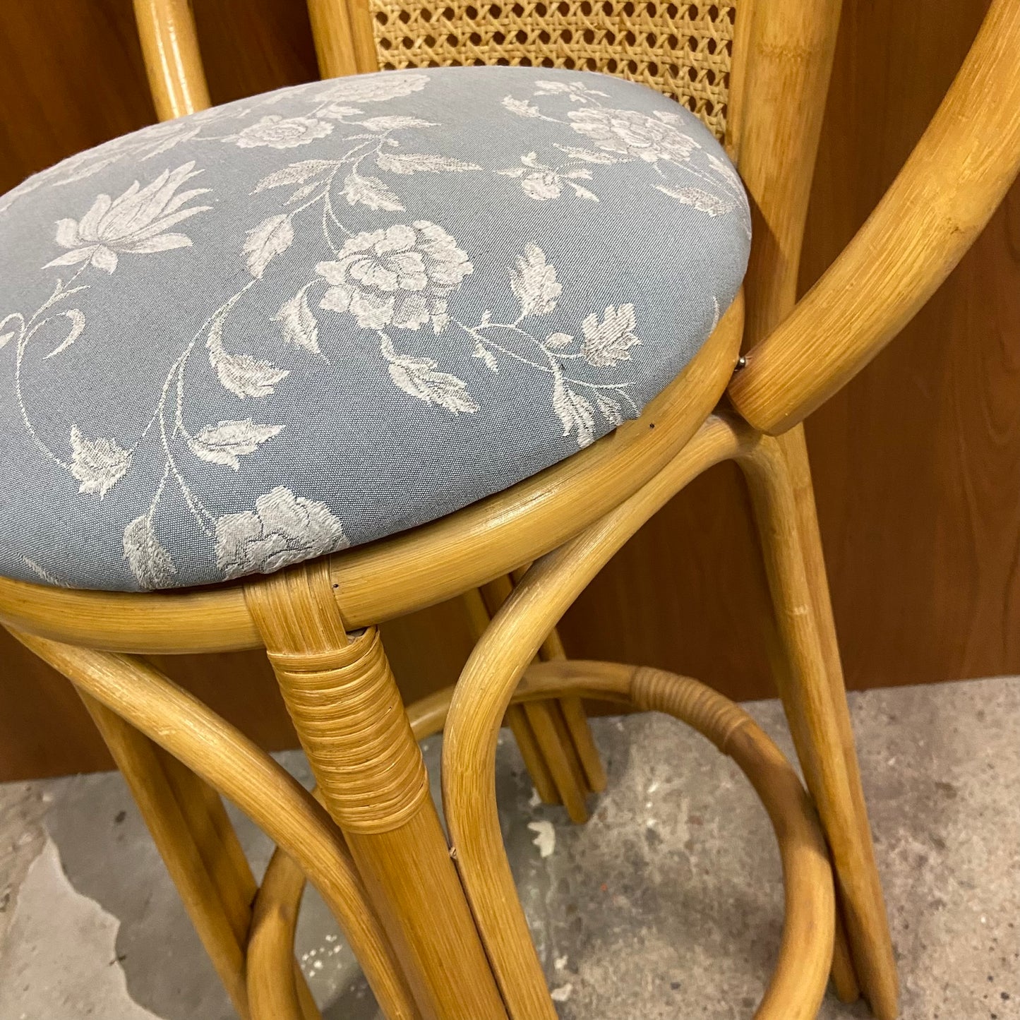 Vintage rotan barkruk