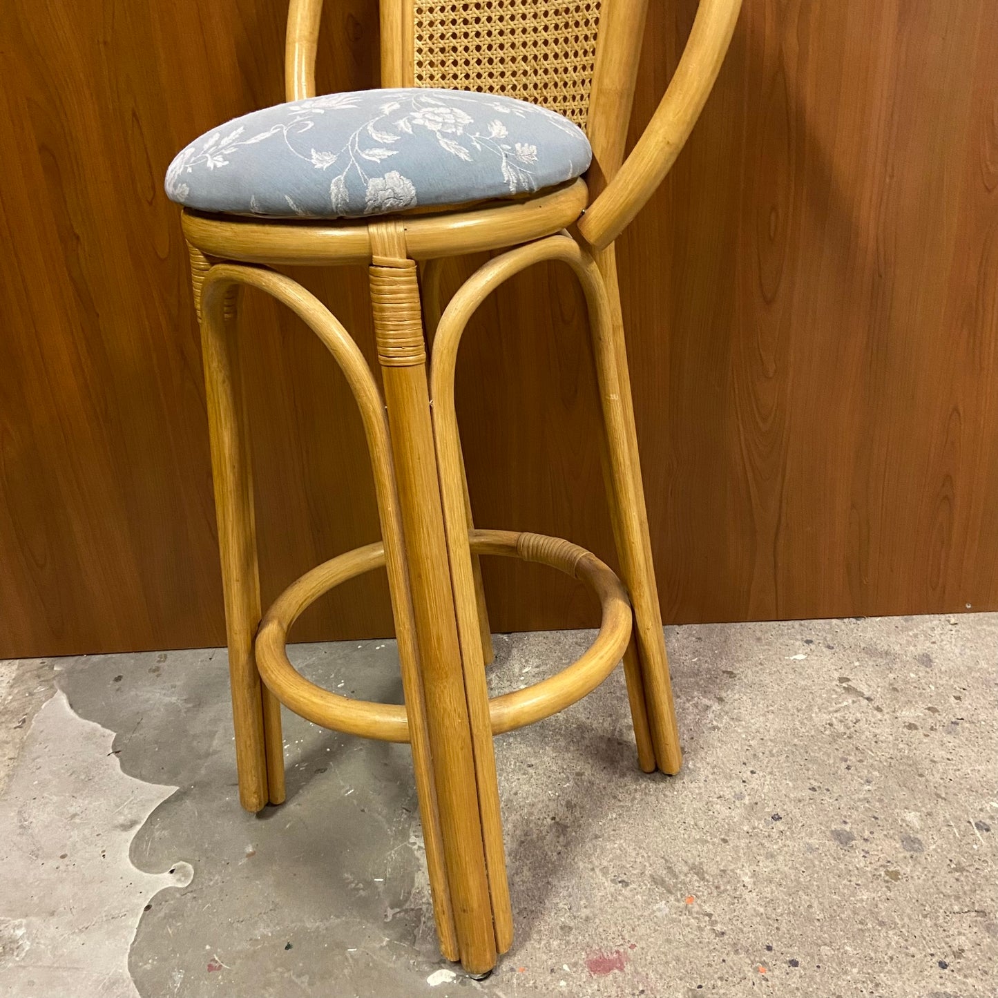 Vintage rotan barkruk