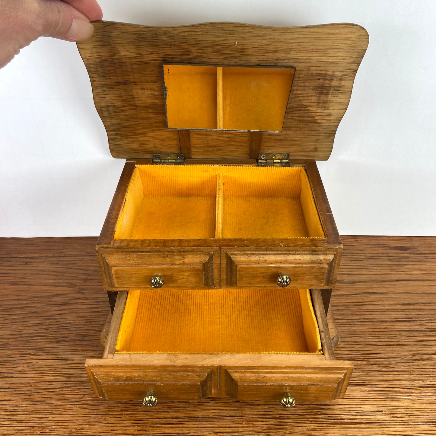 Vintage houten sieradenkistje
