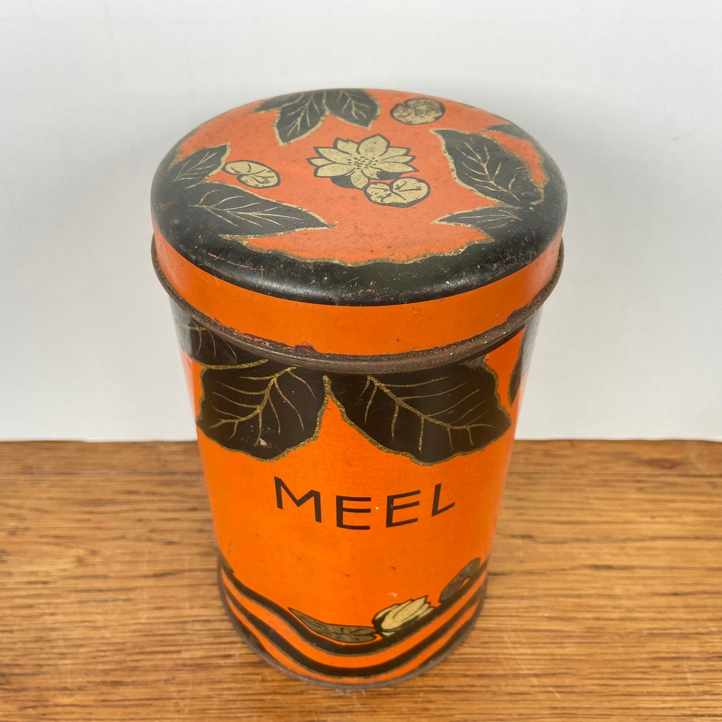 Vintage oranje blik meel