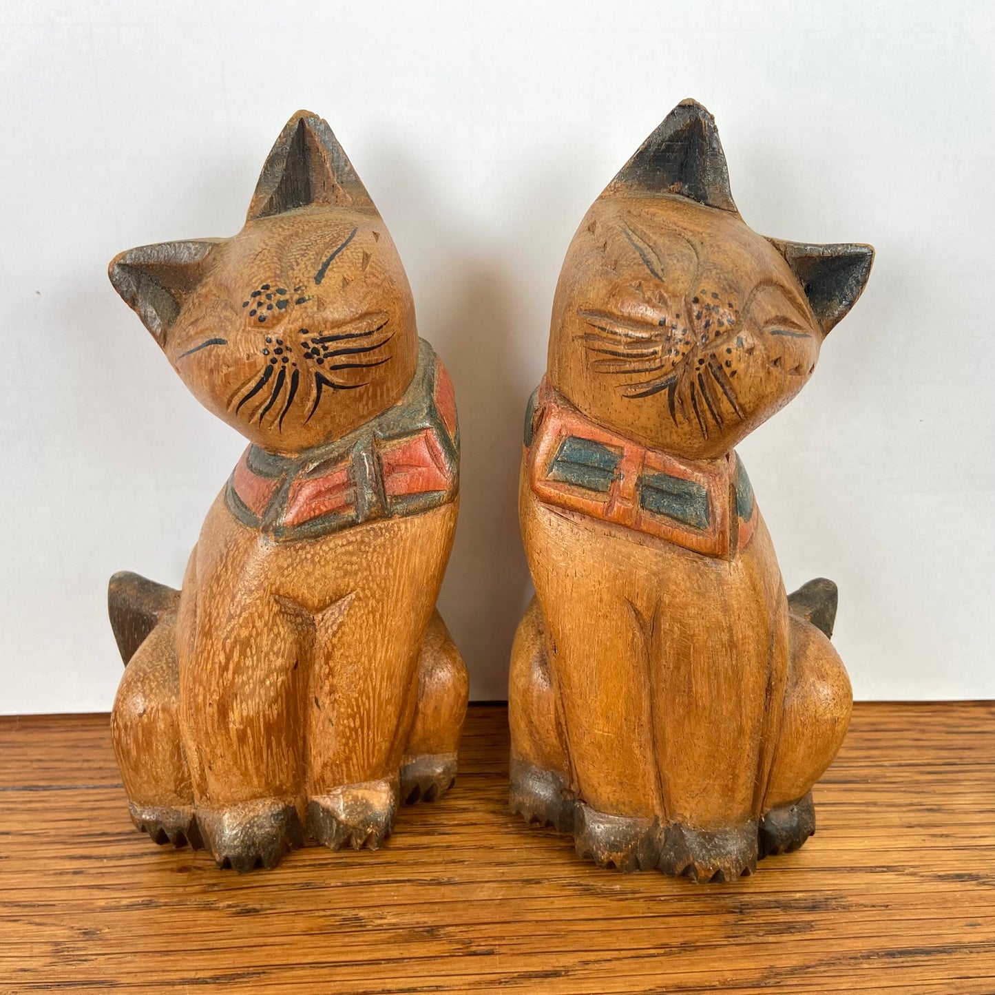 Vintage houten kattenstel