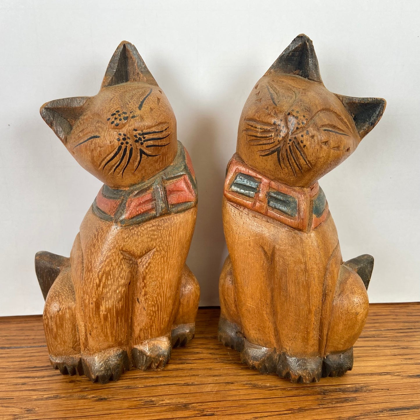 Vintage houten kattenstel