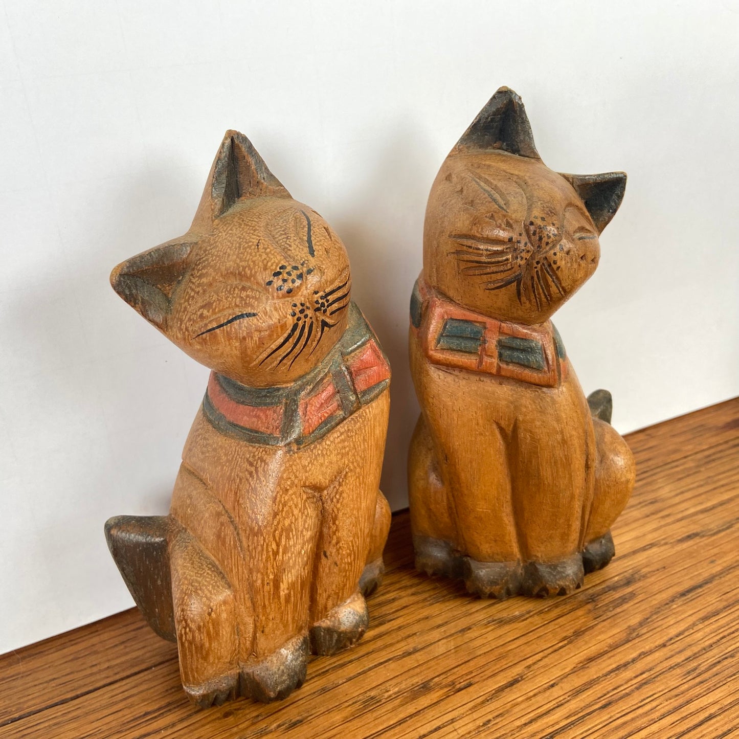 Vintage houten kattenstel