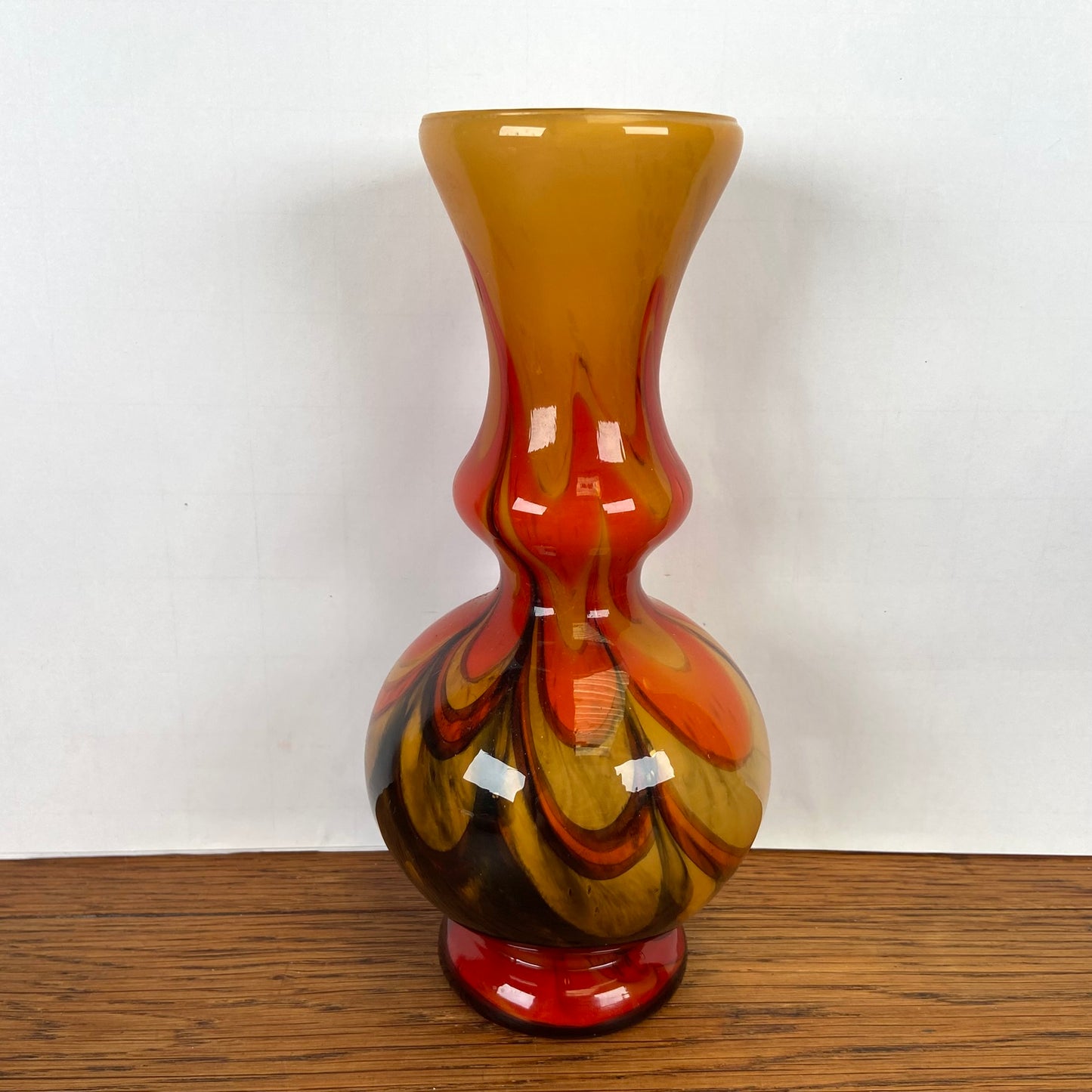 Vintage Opaline Florence vaas