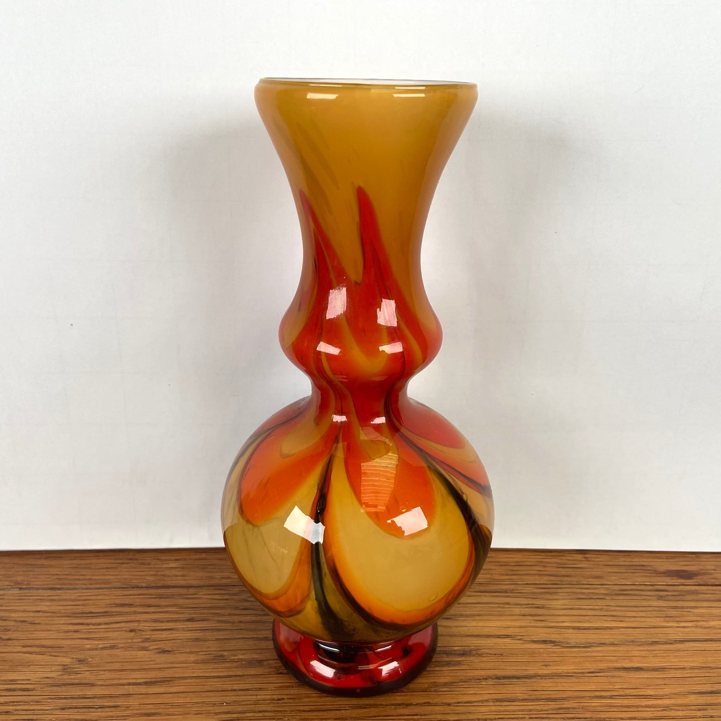 Vintage Opaline Florence vaas