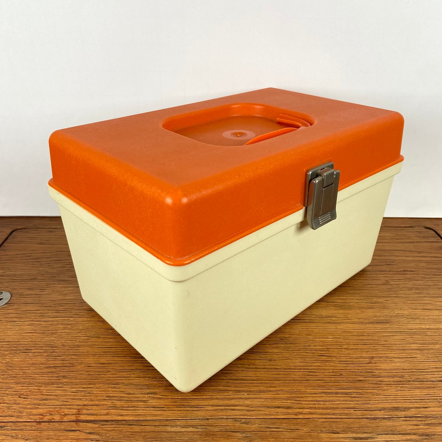 Kleine vintage naaibox curver