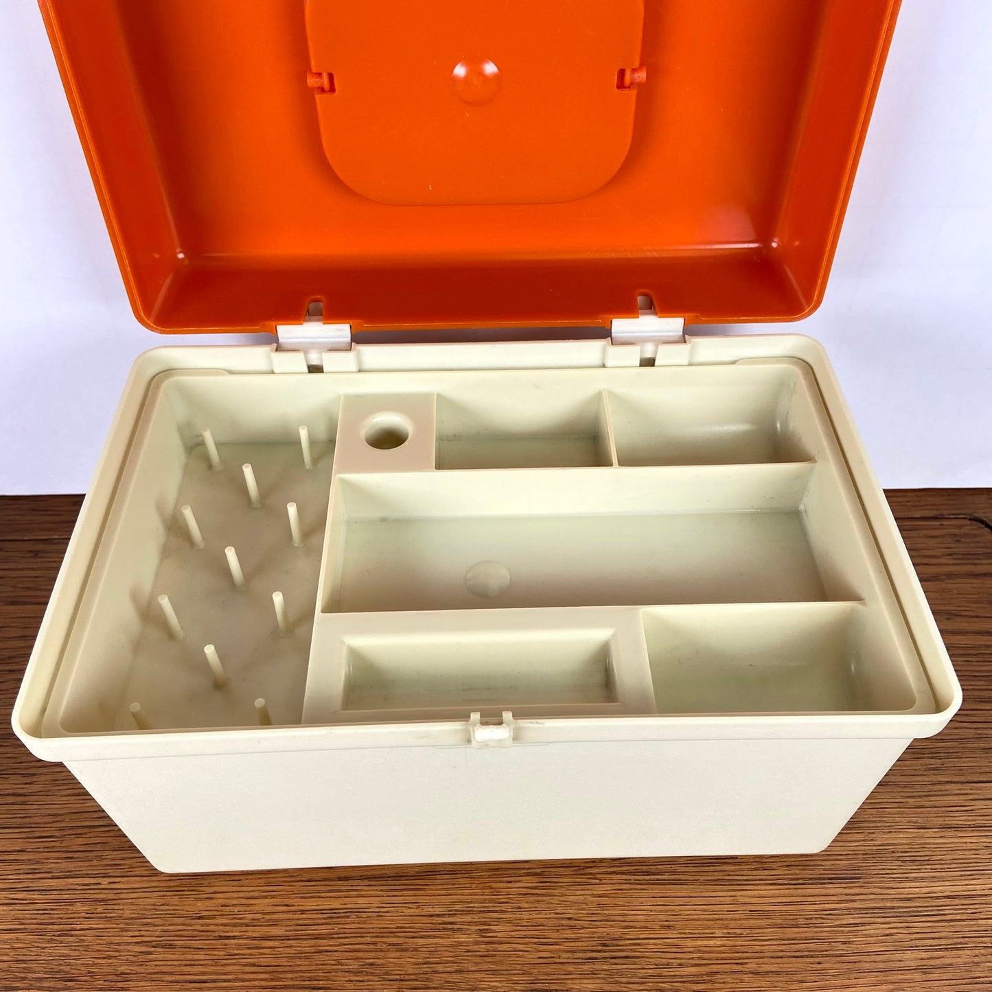 Kleine vintage naaibox curver