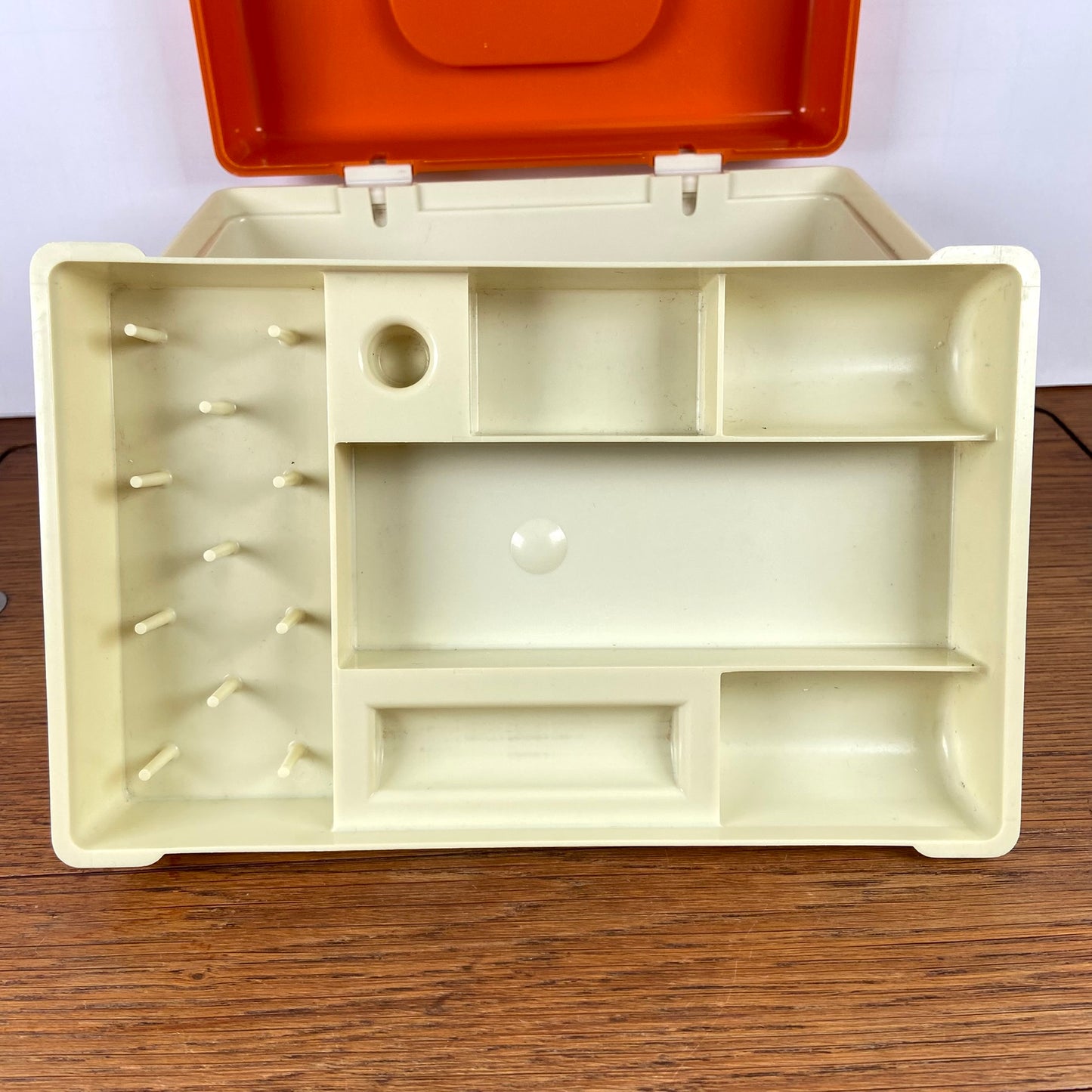 Kleine vintage naaibox curver