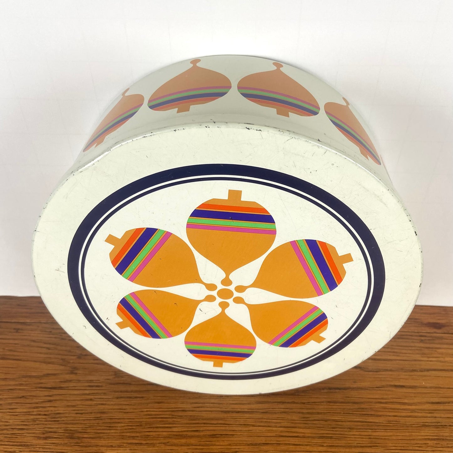 Vintage rond Simel blik