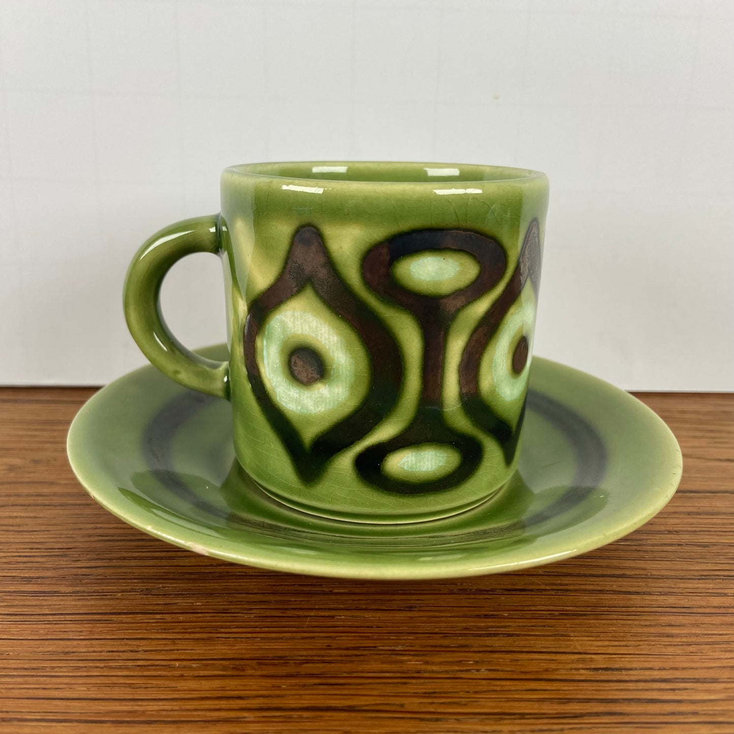 Vintage kop en schotel groen